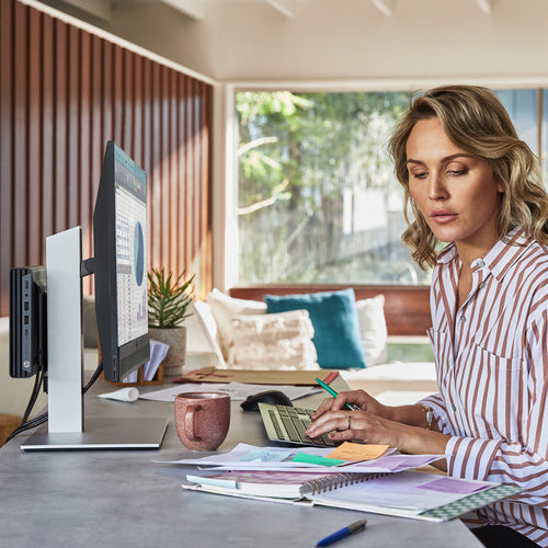 HP Elite Mini 800 G9 Intel® Core™ i7 i7-14700 16 Go DDR5-SDRAM 512 Go SSD Windows 11 Pro Mini PC Noir - Image 5