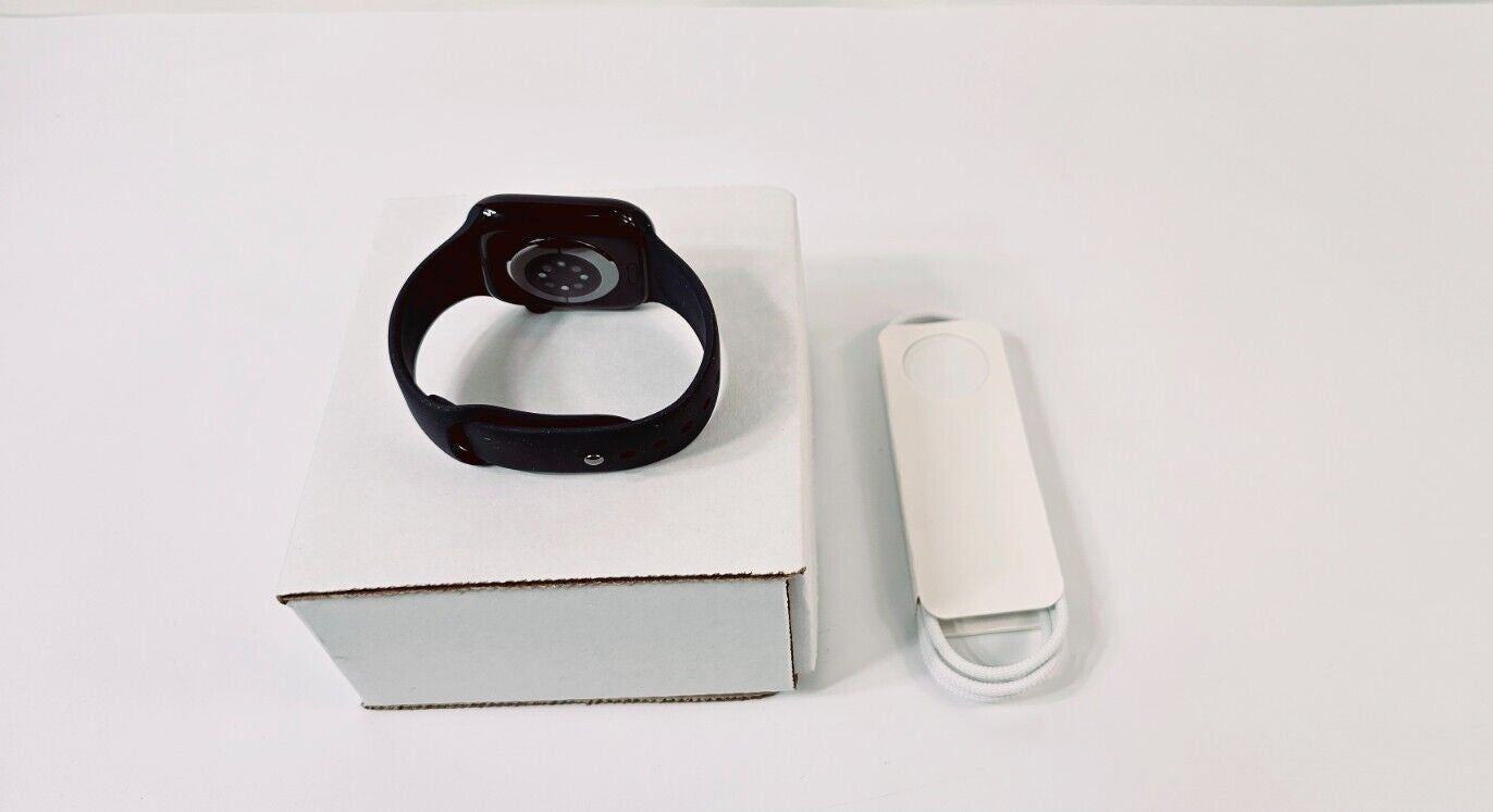 Apple Watch Series 10 GPS + Cellular 46mm Smartwatch Aluminium Case - Excellent - Image 38