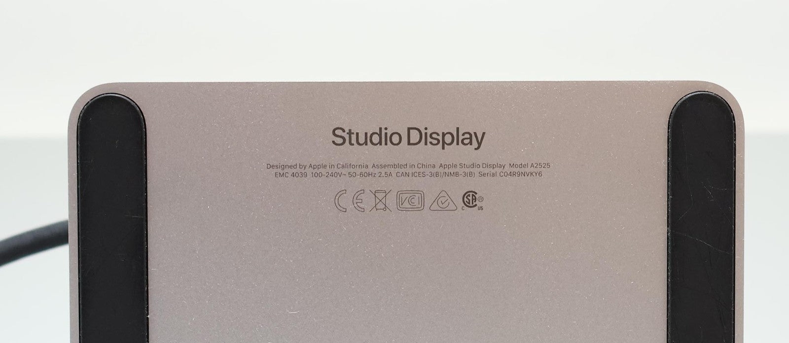 Apple Studio Display 5K Retina 27" MK0U3LL/A - Standard Tilt Stand - Image 16