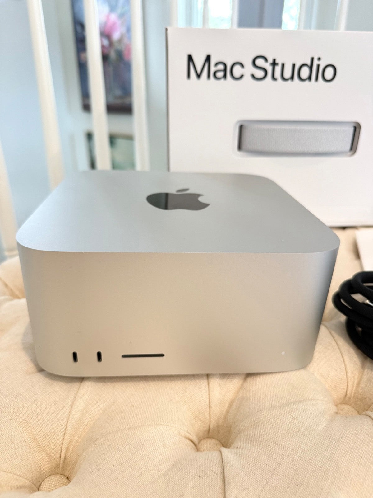 Apple Mac Studio M2 Ultra 128GB RAM 1TB SSD 24-Core CPU 60-Core GPU + AppleCare+ - Image 2