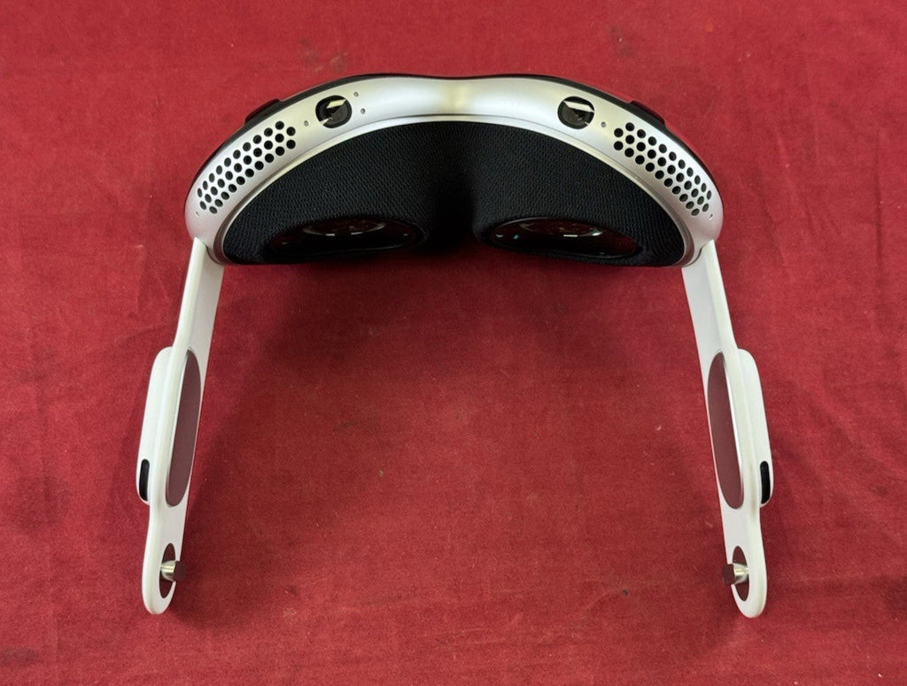 Apple Vision Pro VR Headset w/ Original Box 256GB - MQL83LL/A - Image 10